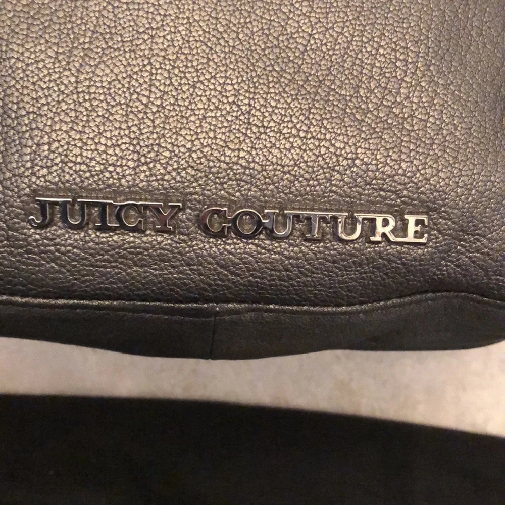 JUICY COUTURE WRISTLET HANDBAG WOMENS